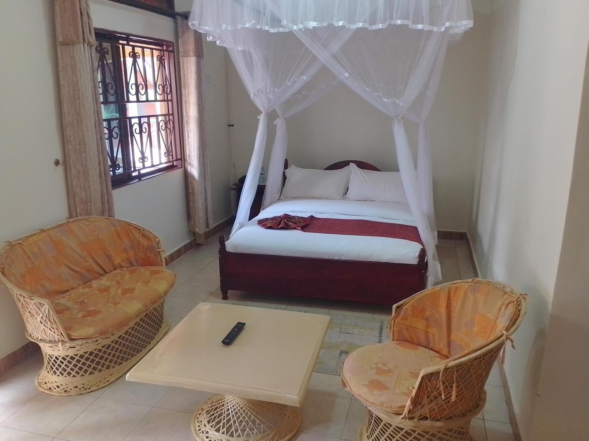 Acacia Country Inn Mbarara Bagian luar foto